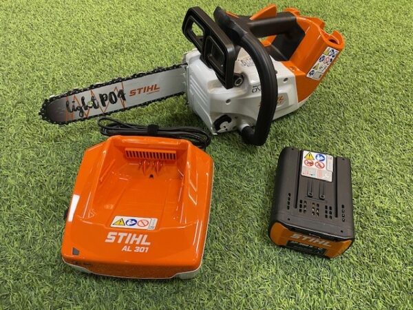 STIHL MSA 220T 30CM + AP300S + AL301