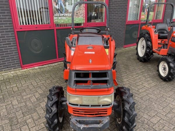 KUBOTA GT-3 DT 4WD 30 PK 4CYL - Afbeelding 5