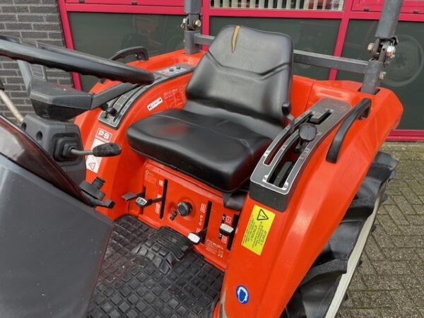 KUBOTA GT-3 DT 4WD 30 PK 4CYL - Afbeelding 8